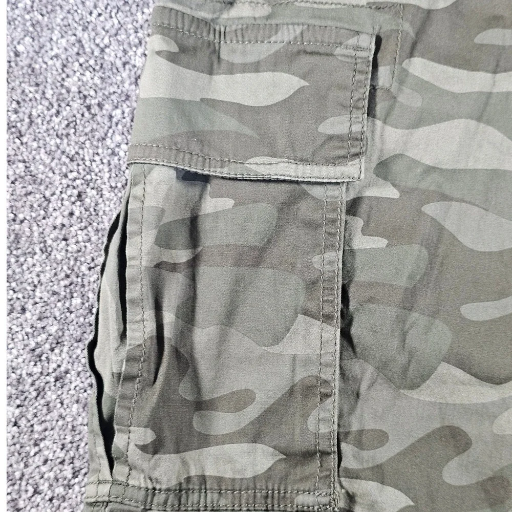 George Cargo Shorts Mens 44 (Fits‎ 42)Green Military Camouflage Outdoor PlusSize